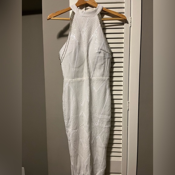 Stunning dress - Picture 2 of 5